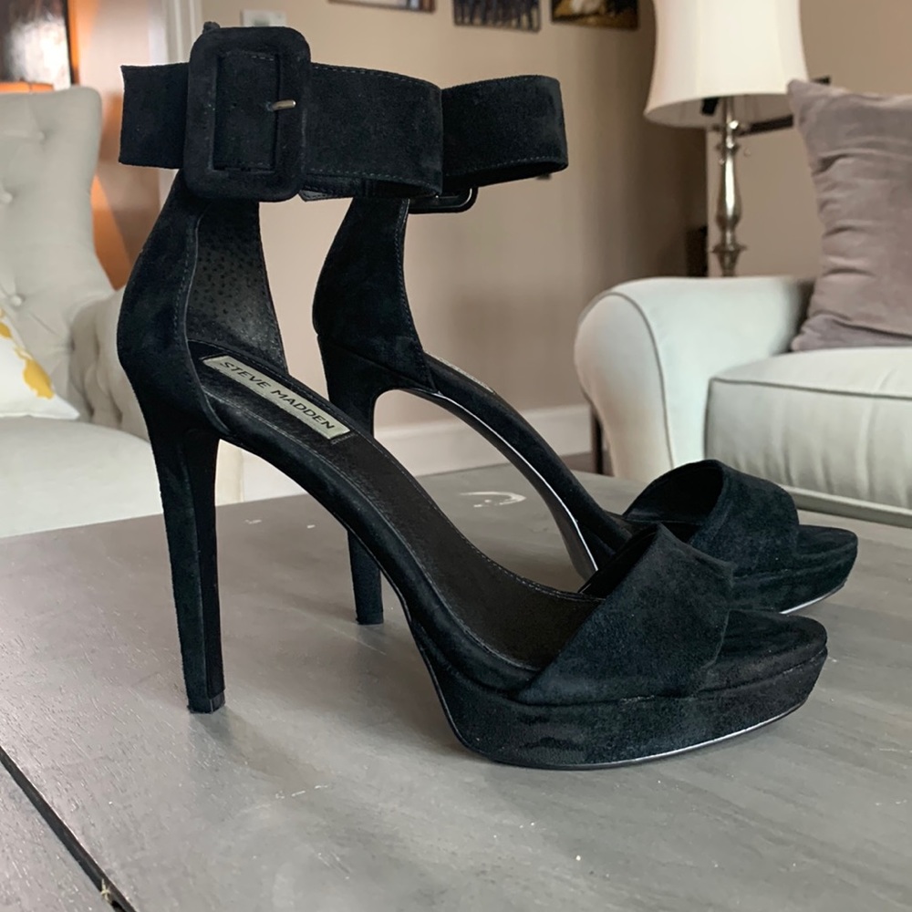 SteveMadden Pumps